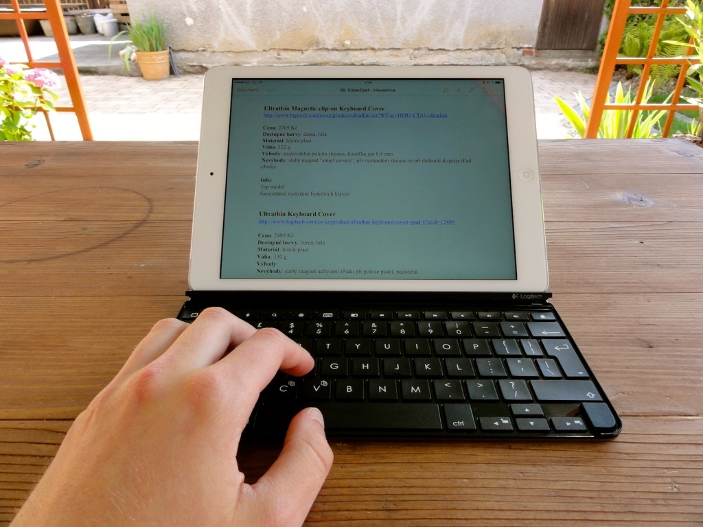 Ultrathin Magnetic clip-on Keyboard Cover 12