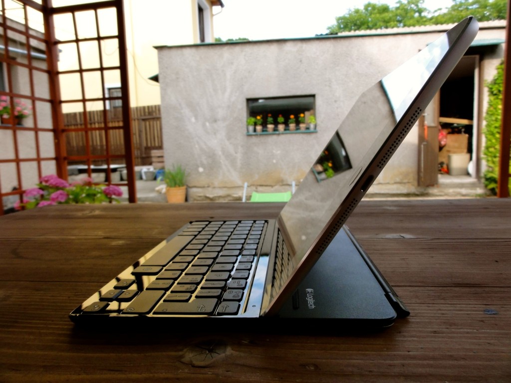 Ultrathin Keyboard Cover 11
