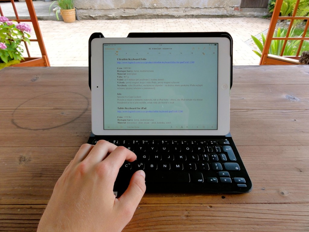 Ultrathin Keyboard Folio 12