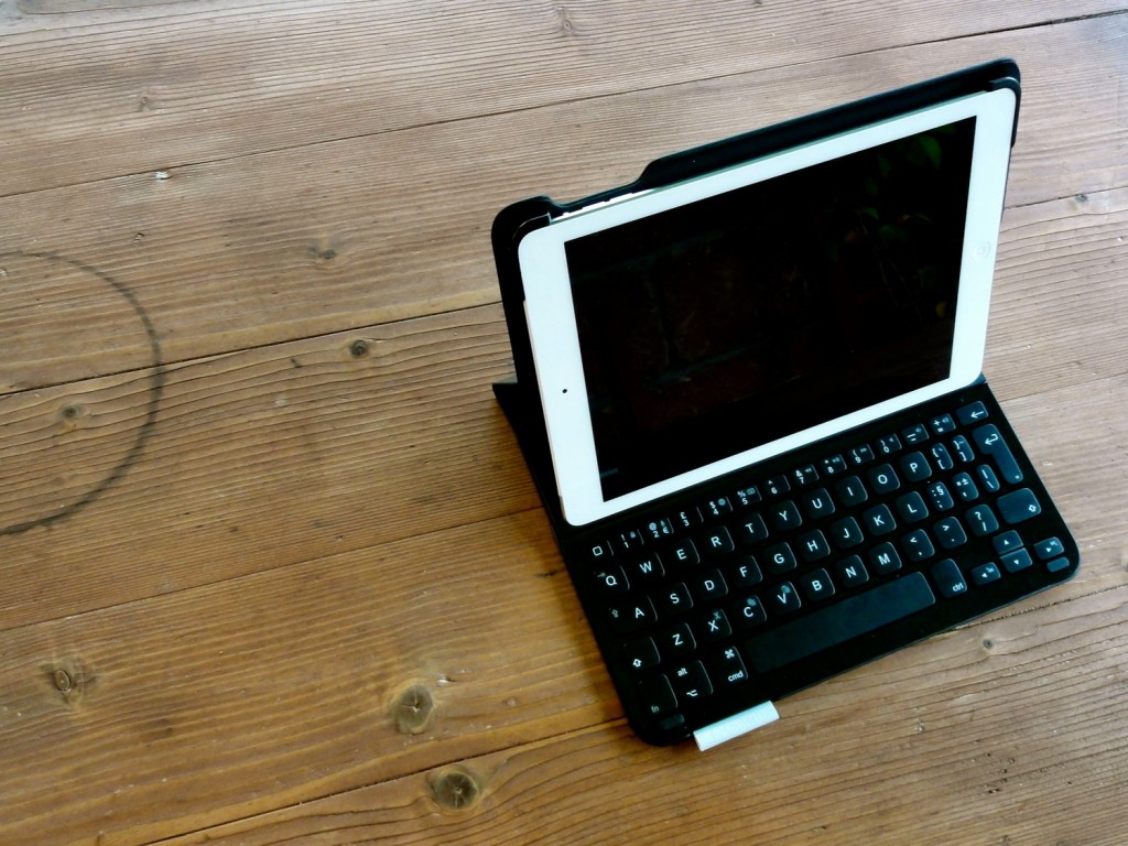Ultrathin Keyboard Folio 7