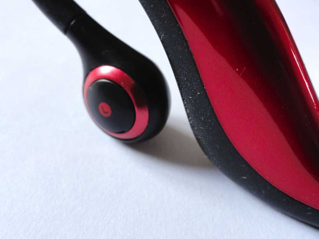 Bluetooth sluchátka CEL-TEC BTH0018 4