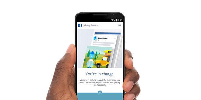 Facebook upravuje své podmínky a vydává průvodce soukromím