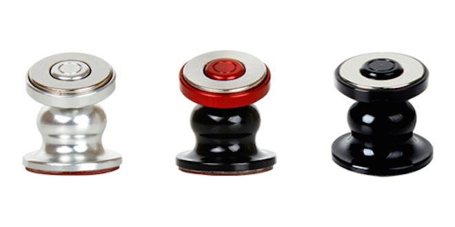 Bull’s Eye – nejmenší držák do auta pro chytré telefony (recenze)