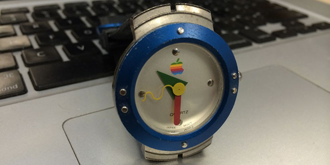Apple hodinky z roku 1995 jsou opět v prodeji