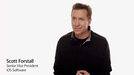 Scott-Forstall-iPad-2-walkthrough1