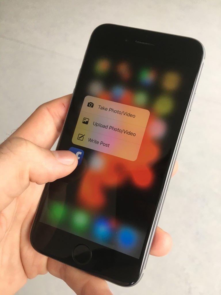 3d touch popup menu nad aplikací facebook