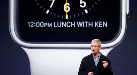 Apple Watch - březnová konference