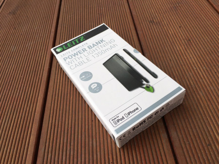 Balení záložní baterie Leitz