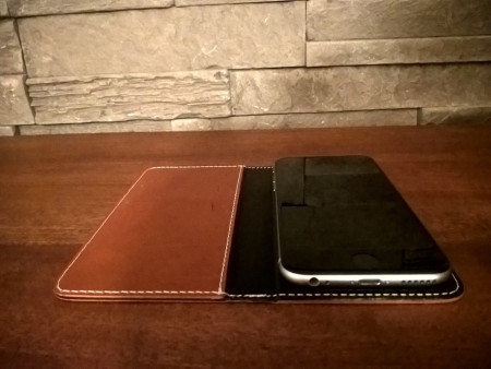 VIVID Space s iPhone 6