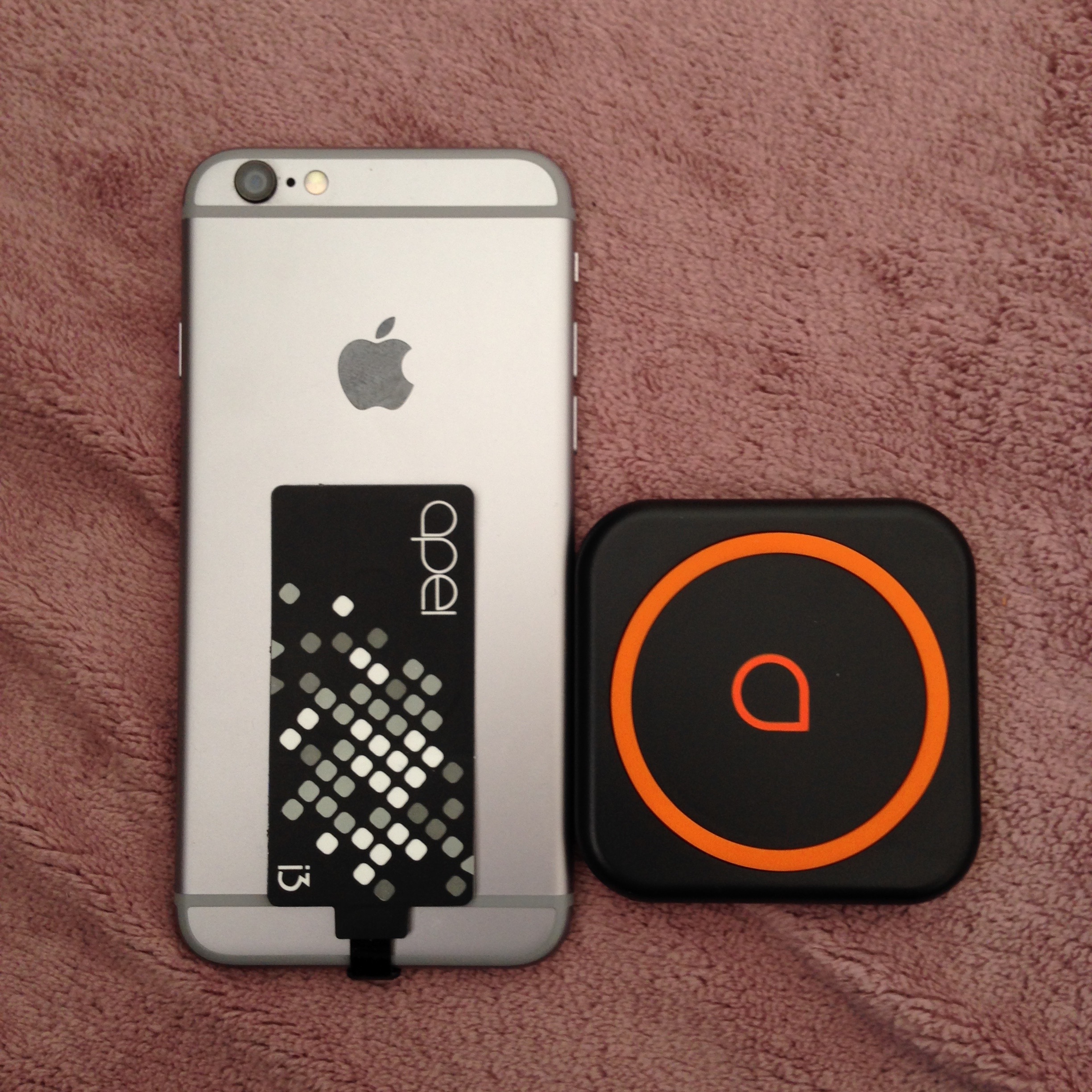 bezdrátová nabíječka pro iphone