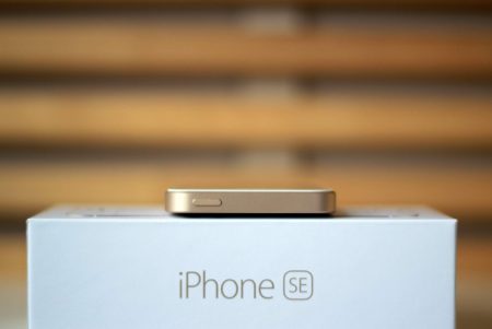 iPhone SE