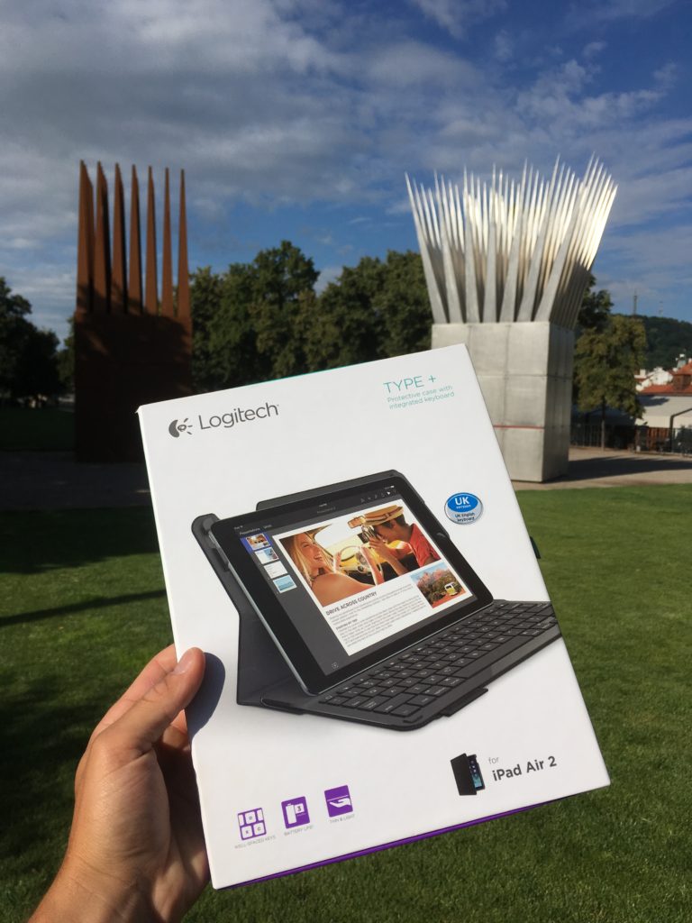 Logitech Type+