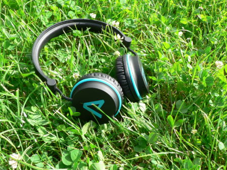 Blaze B-1 by LAMAX Beat