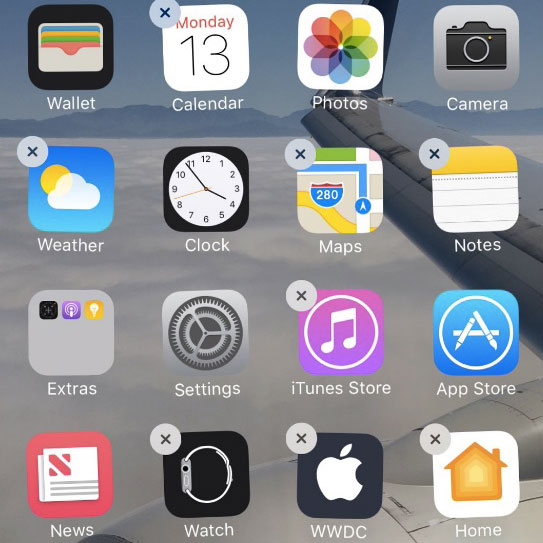 iOS 10 konečně umožňuje mazat nativní aplikace