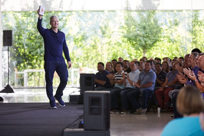 Apple prodal miliardu iPhonů