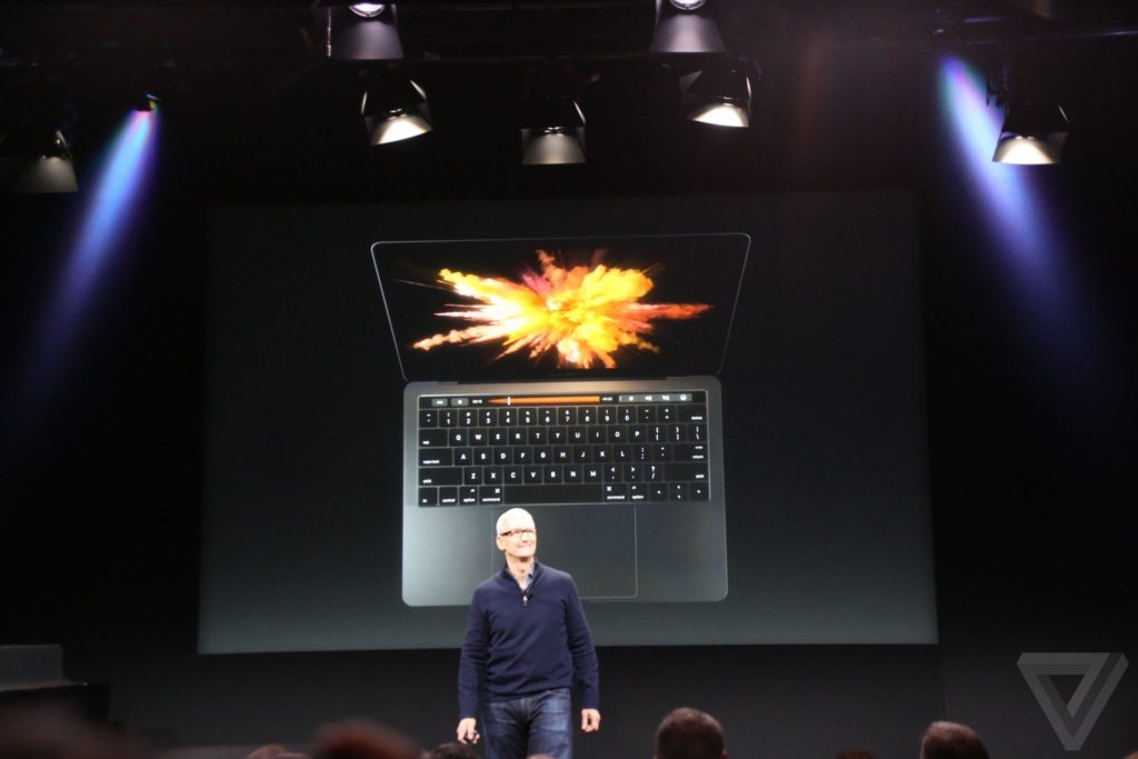 apple-macbook-event-20161027-8014