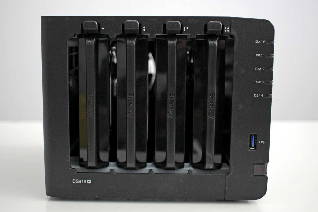 Synology DS916+