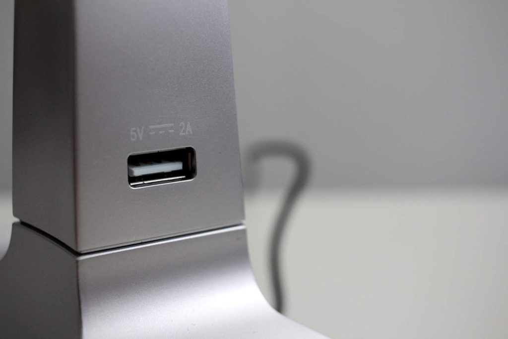 LED lampička Leitz Style