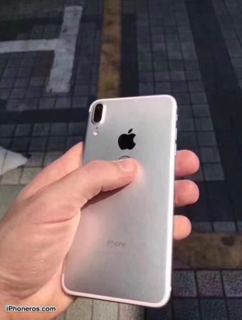 iPhone 8