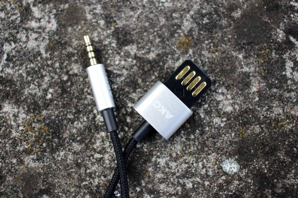 AKG N60NC