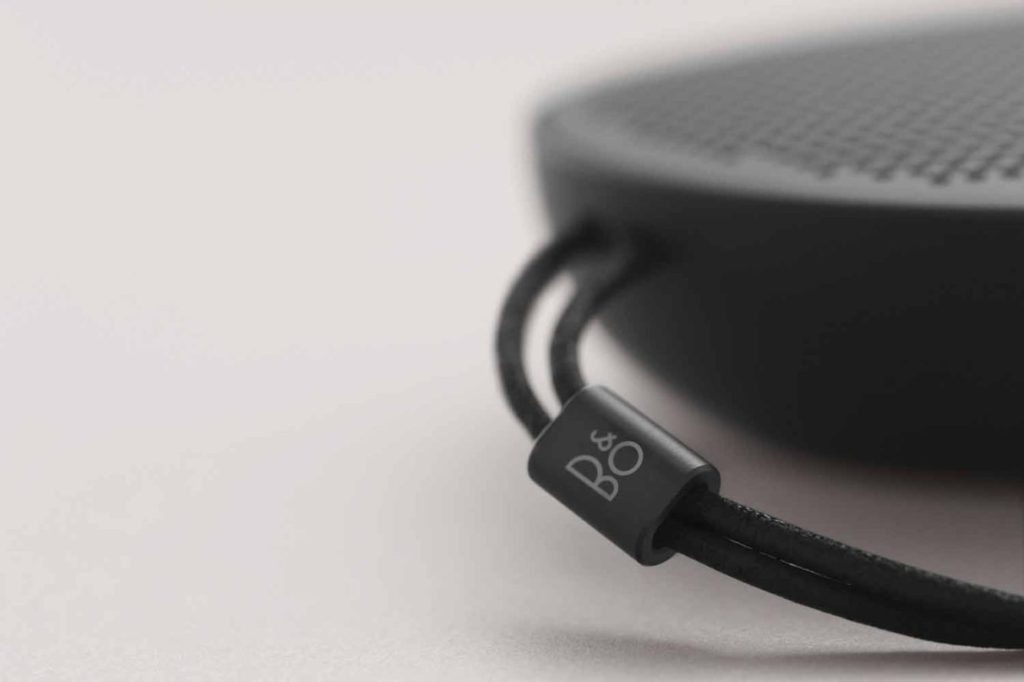 BeoPlay P2