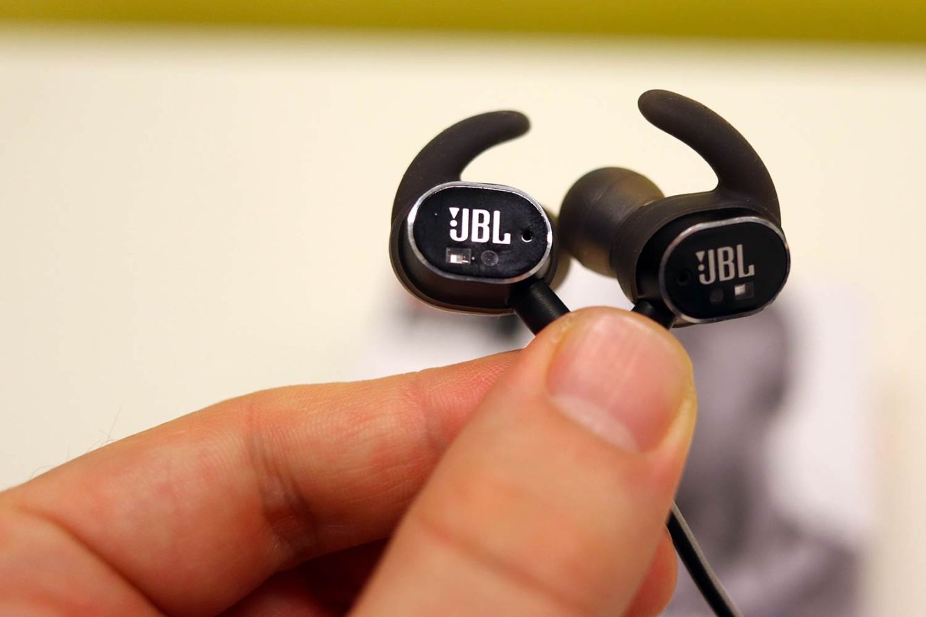 JBL Reflect Response
