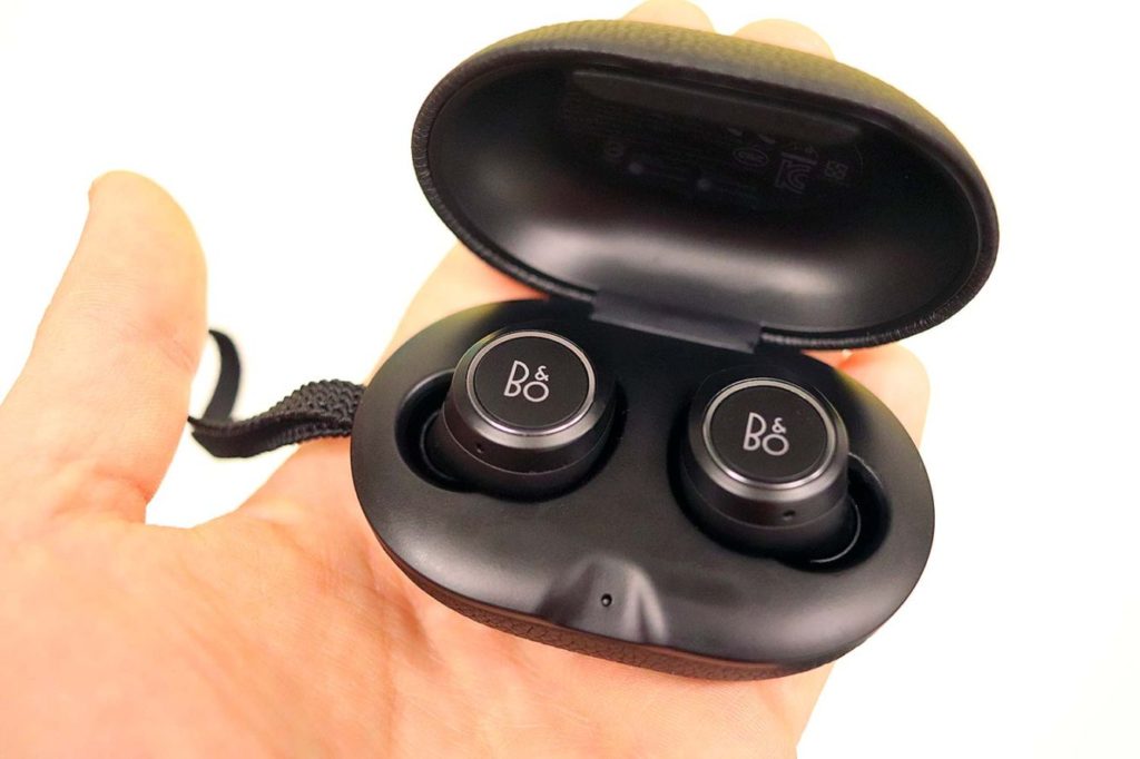 BeoPlay E8