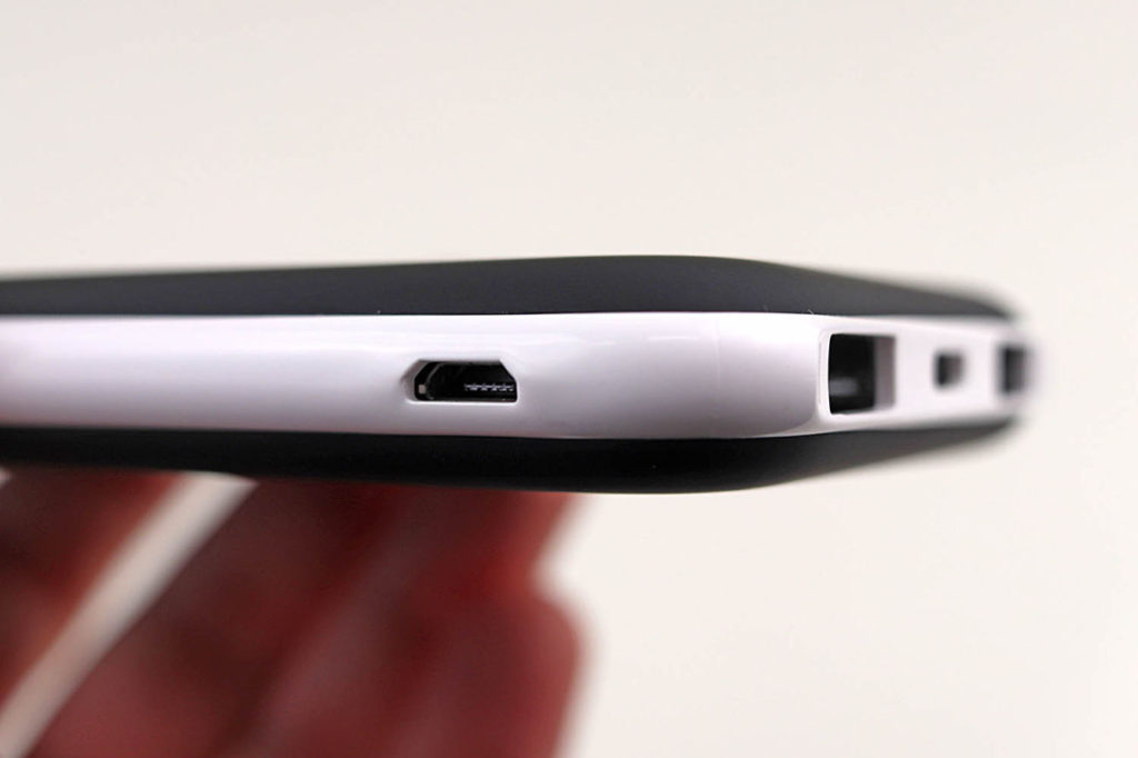 SWISSTEN bezdrátová power bank 8000 mAh USB-C