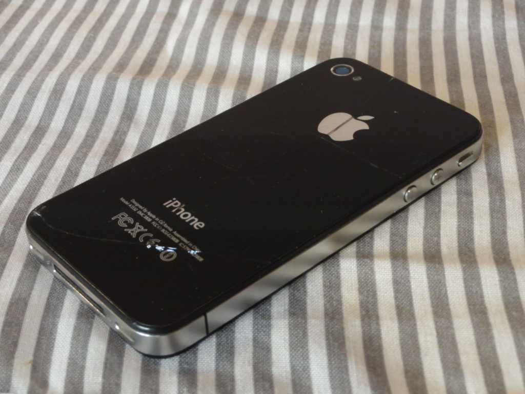 iPhone 4