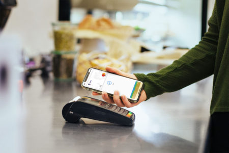 Twisto Apple Pay, Apple Pay v Česku