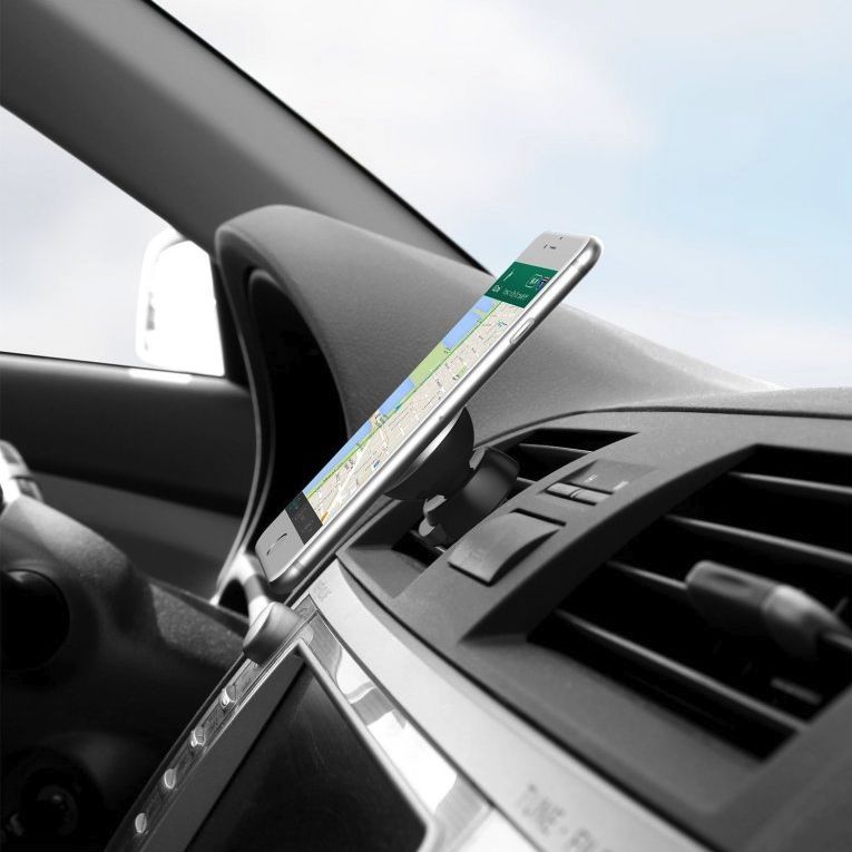 Držák na telefon do auta do ventilace