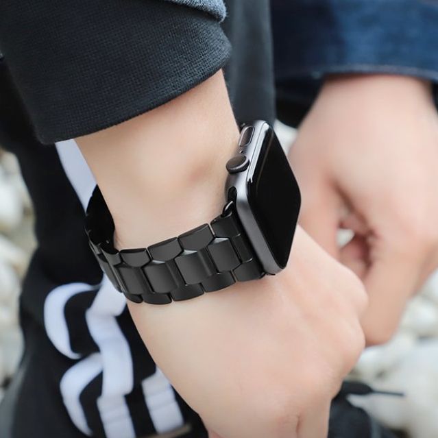 Kovový řemínek na hodinky