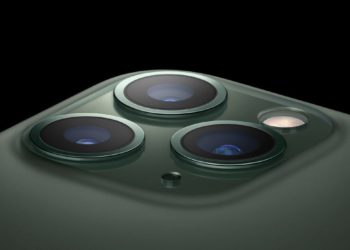 iPhone 11 Pro a iPhone 11 Pro Max – trojitý objektiv, Super Retina XDR a zelená barva