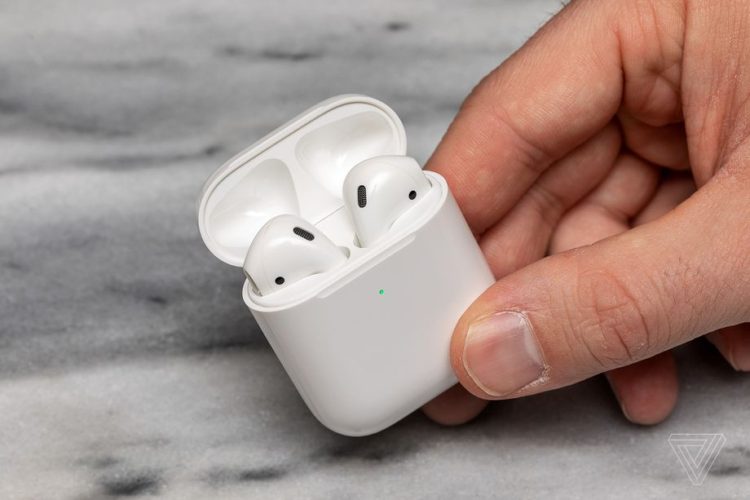 nová AirPods