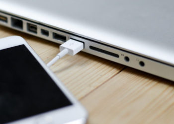 Jak propojit iPhone s PC