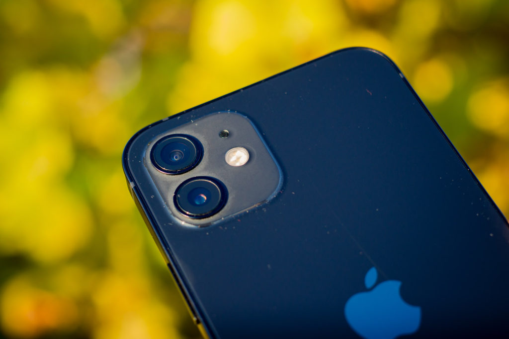 iPhone 12