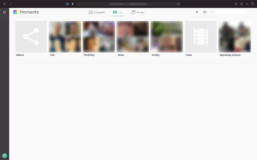 Synology Moments web