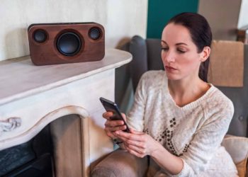 Bluetooth reproduktor