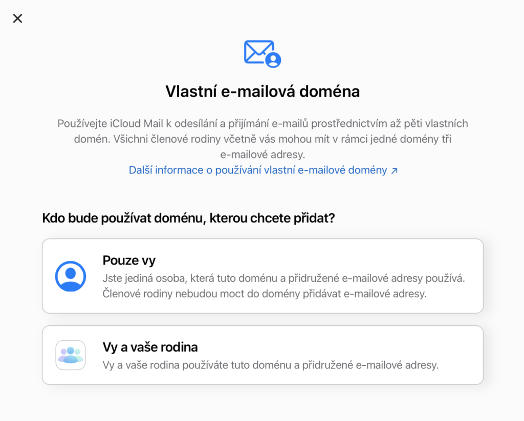 iCloud+ vlastní e-mailová doména