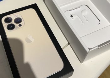 iPhone EarPods