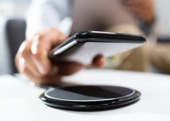 bezdrátové nabíjení