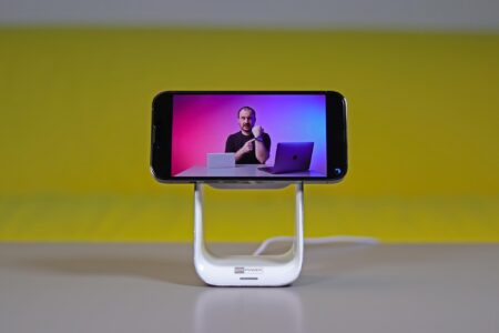 ER POWER hliníkový nabíjecí MFM MagSafe stojan 2v1