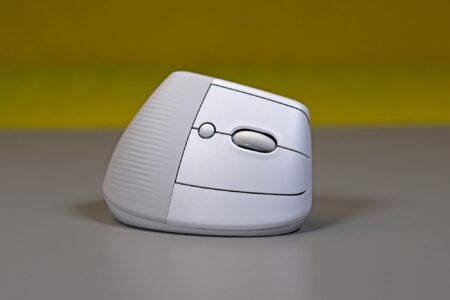 Logitech Lift for Mac