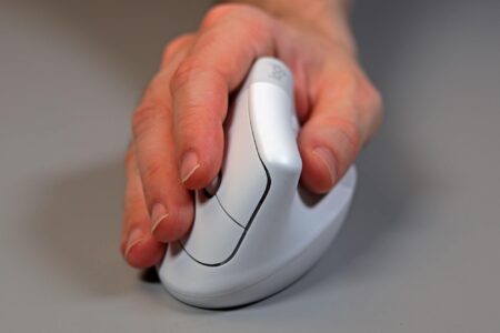 Logitech Lift for Mac