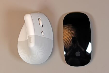 Logitech Lift for Mac