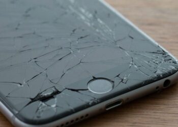 iPhone rozbitý displej