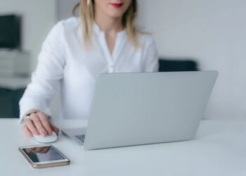 CRM systémy pro iPhone