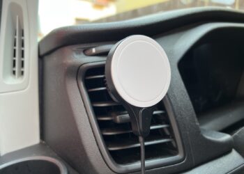 ER POWER MFM nabíjecí držák – MagSafe ve ventilační mřížce 