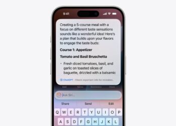 Siri v iOS 18 ChatGPT