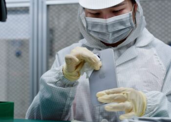 Apple montážní linka